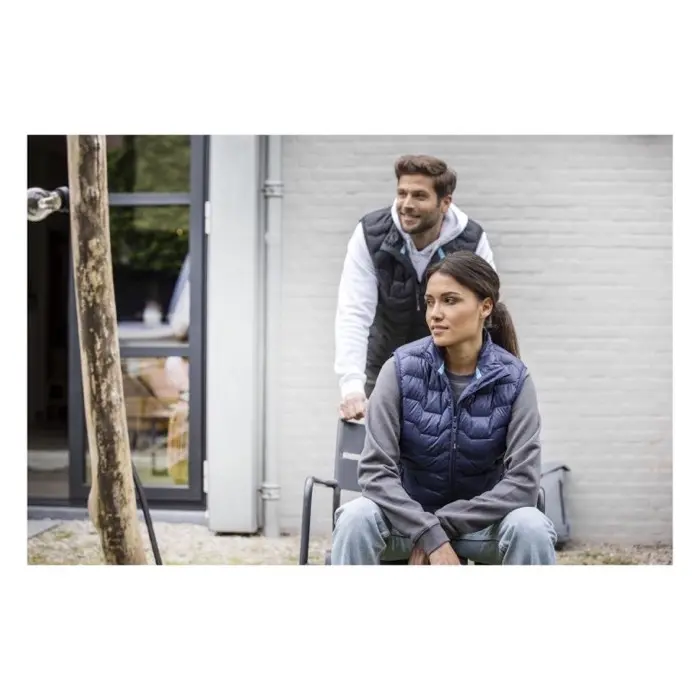 Chaleco aislante de material reciclado GRS para mujer Tejido Dull cire de poliéster 380T con acabado repelente al agua Nylon reciclado con certi - Jixu miniatura 2