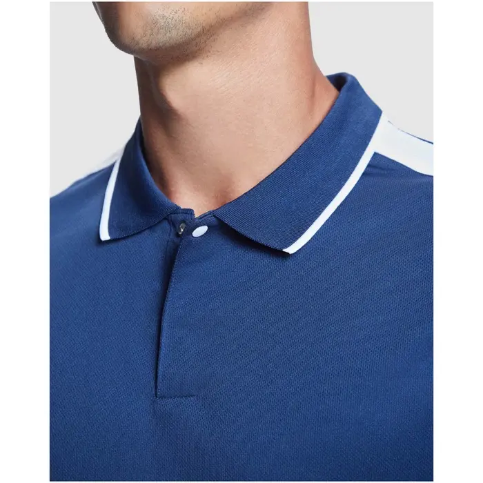 Polo deportivo de manga corta para hombre Punto piqué con un acabado cool fit 50% Poliéster reciclado, 50% Poliéster, 140 g/m2 - Etub miniatura 4